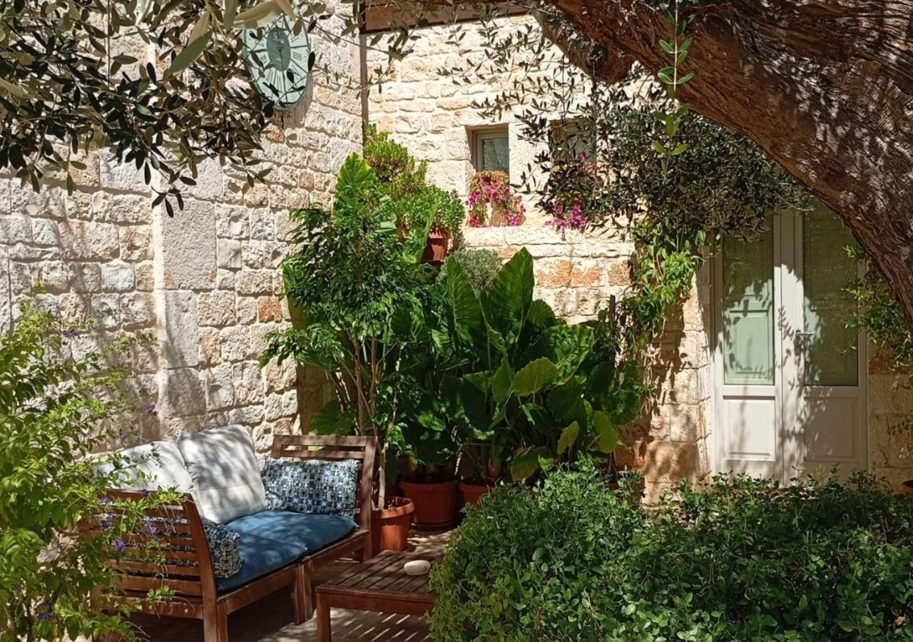Masseria - Trulli Genius Loci Dimore โมโนโปลี ภายนอก รูปภาพ